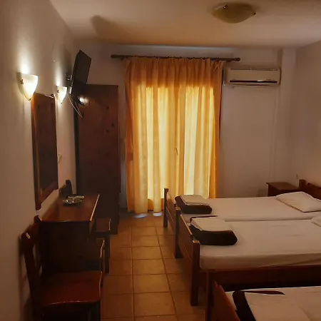 Kosmas Aparthotel 3*