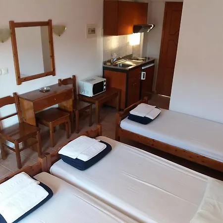 Hotel de apartamente Kosmas Sarti